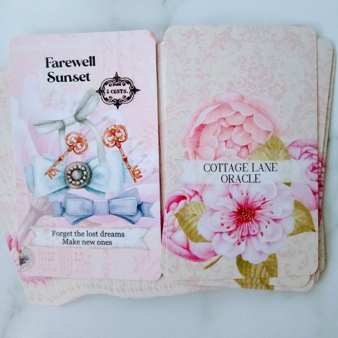 Cottage Lane Oracle Simple Treasures