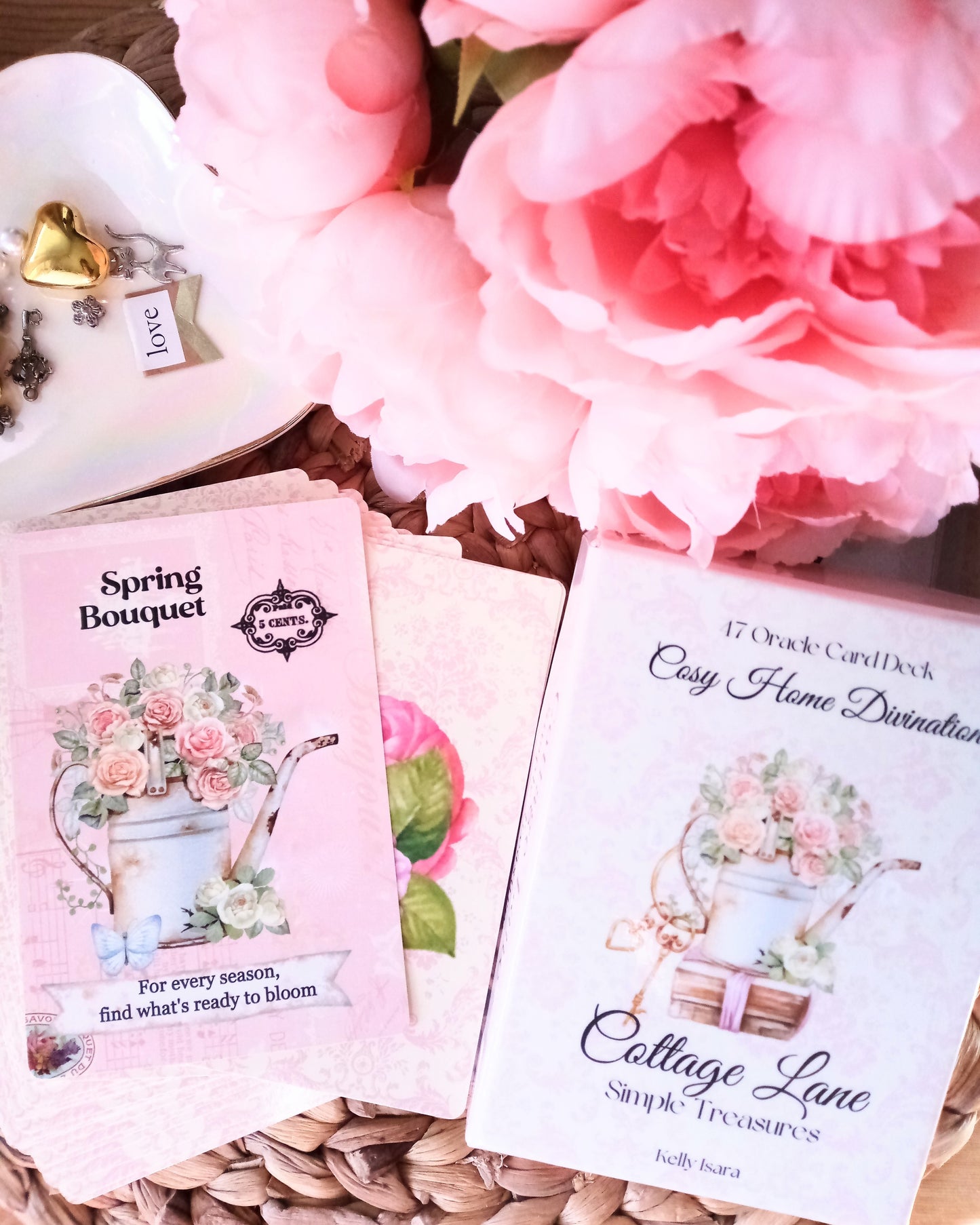 Cottage Lane Oracle Simple Treasures