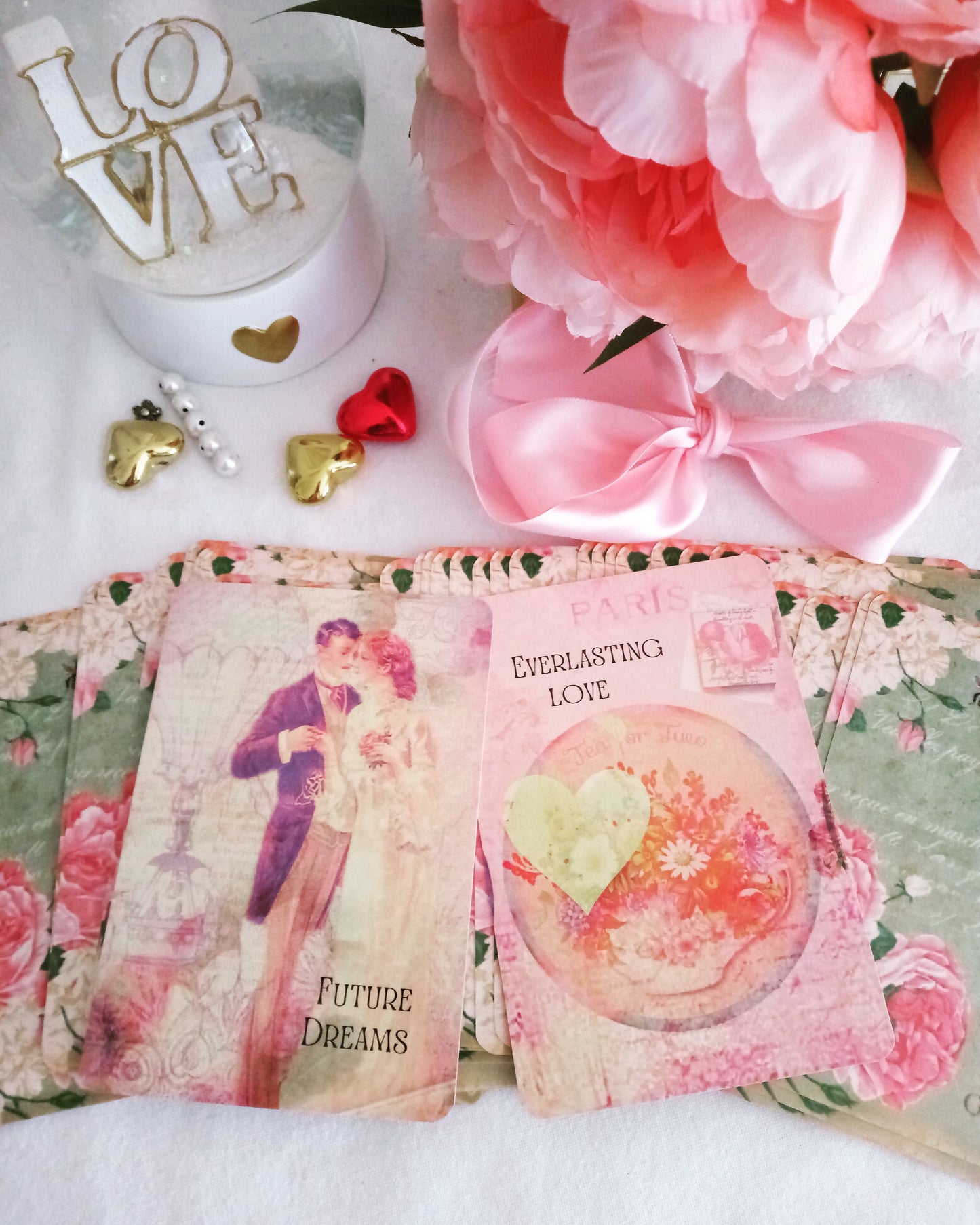 Romantic Teacup Wisdom Oracle