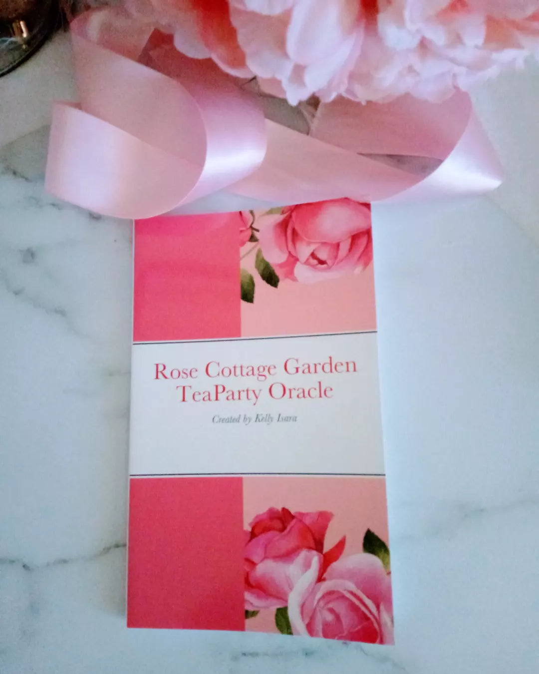 Rose Cottage Garden Teaparty Oracle